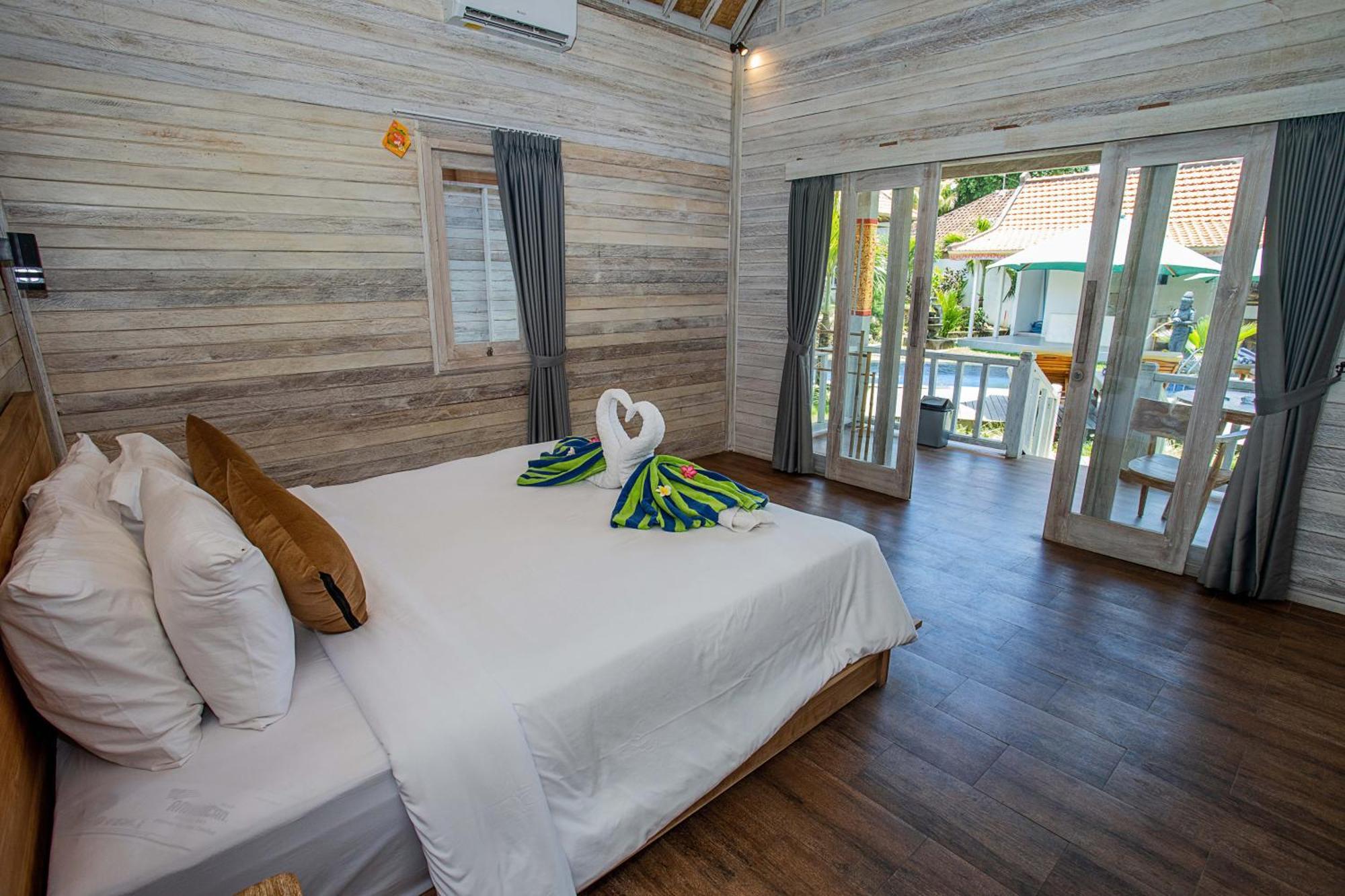 Blue Sky Villa Ceningan Lembongan Exterior foto